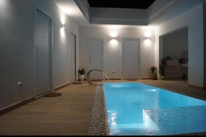Lux Bed & Breakfast Taviano  Eksteriør bilde